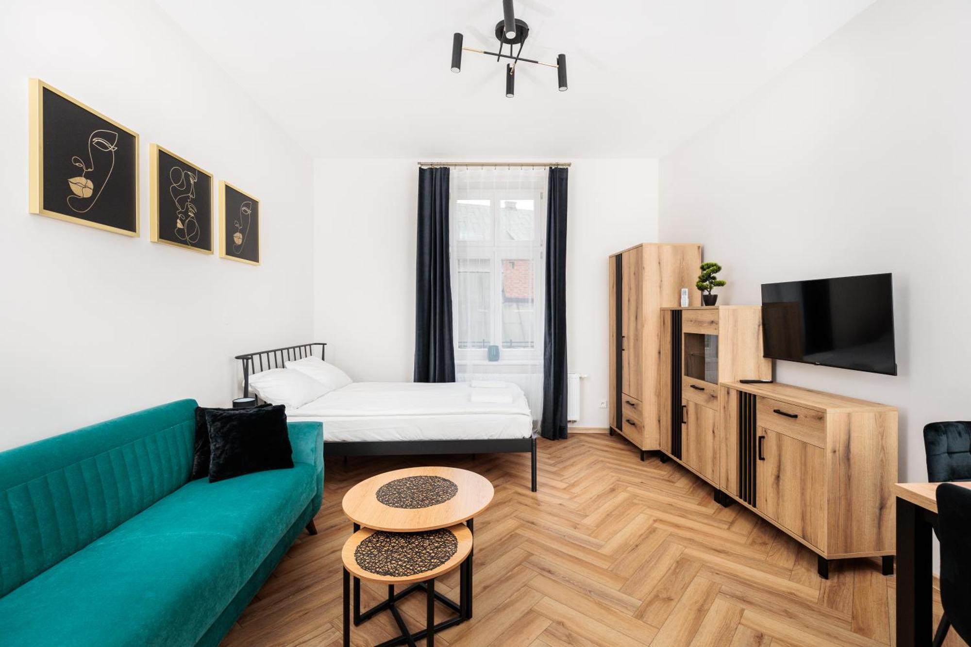 Family Studio