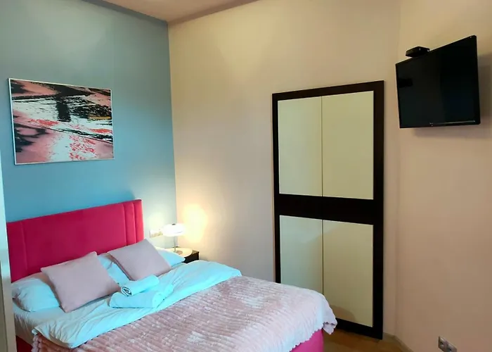 Mirror Pink Studio